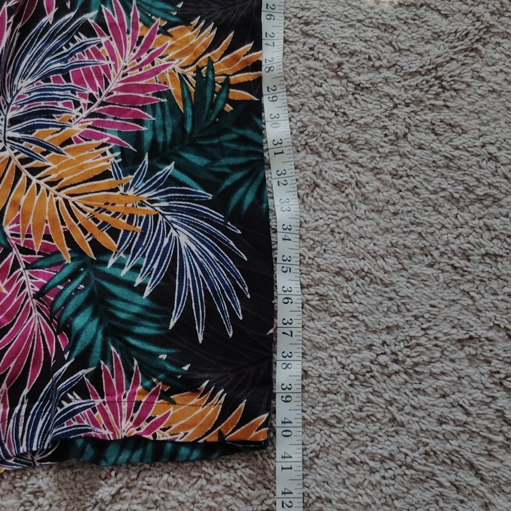 Hurley 2 Pc Tropical Print Set - Picture 9 of 9